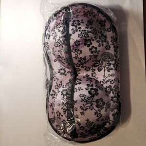 Women's Storage Bag for Makeup and Accessories NWT